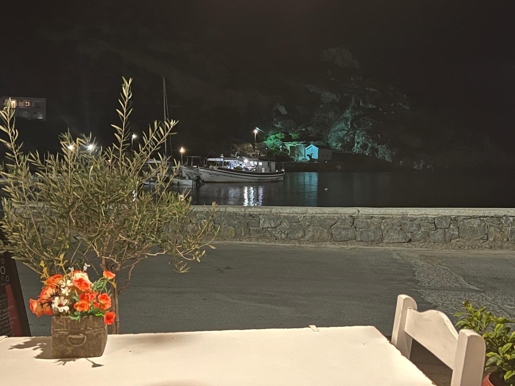 Mastiha Seaside Emporios Apartments Emporeiós Esterno foto